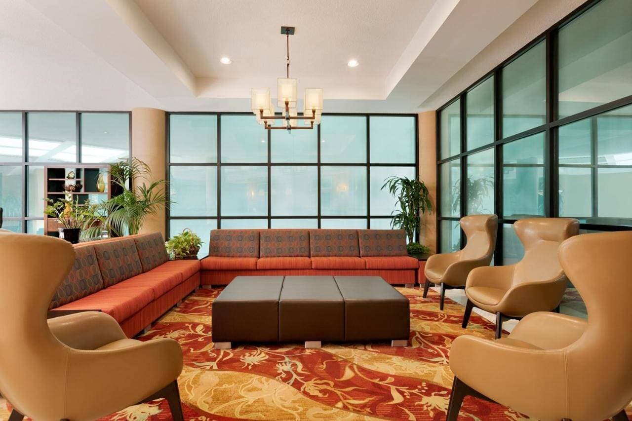 Foto 12 von 28: Crowne Plaza Hotels & Resorts Auburn Hills