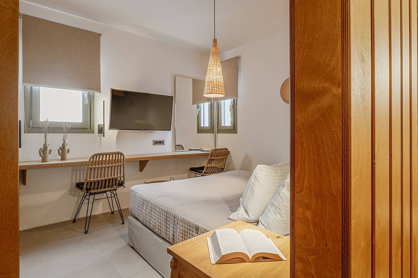 Foto 13 von 24: Ferienwohnung in einem Hotel "Makava Suite" mit Whirlpool im Freien, Balkon, WLAN und Klimaanlage