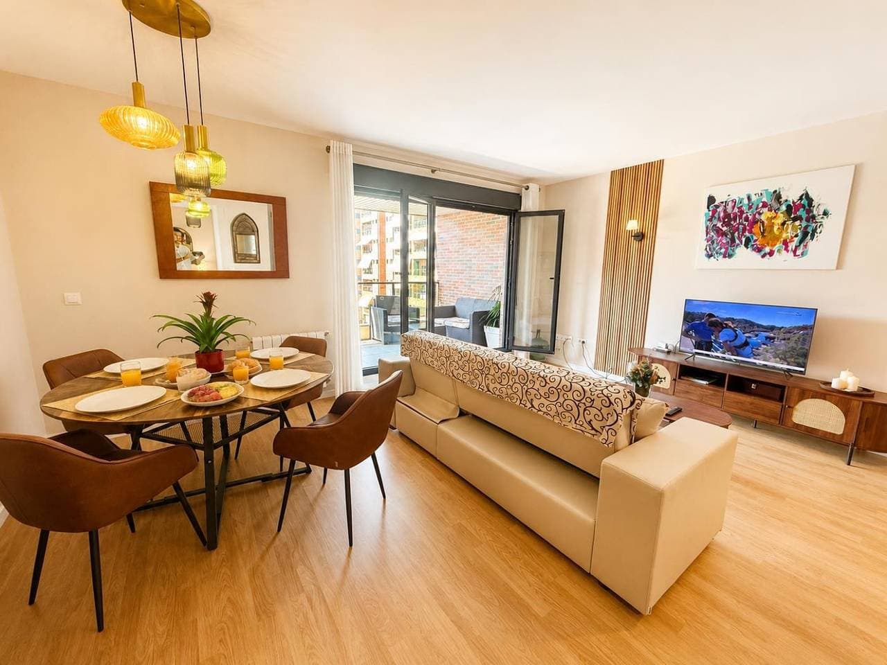 Foto 12 von 48: Ferienwohnung für 5 Personen mit Garten