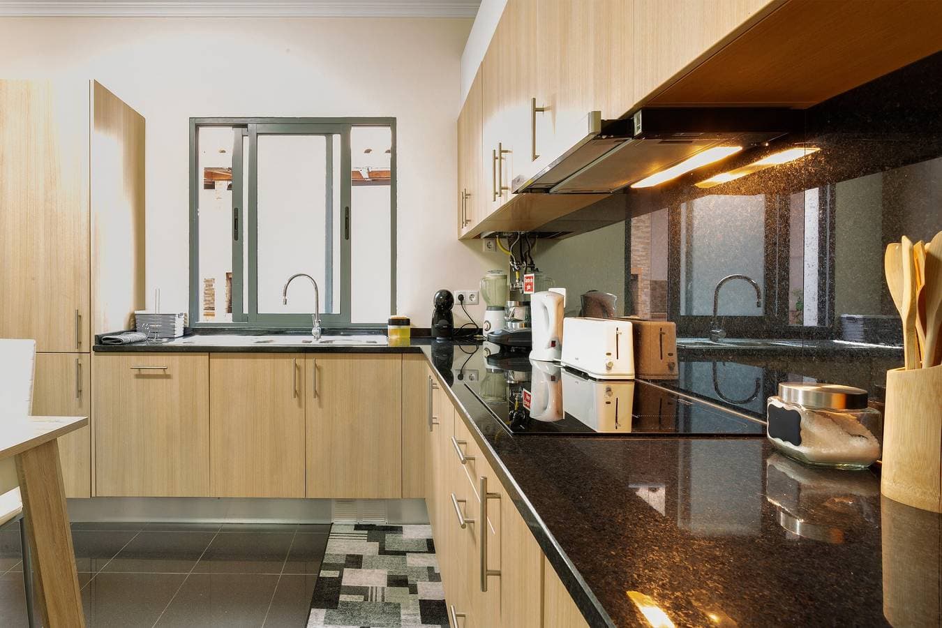 Foto 8 von 28: Ferienhaus "Moradia Casa Feliz" mit Privaten Terrassen und WLAN