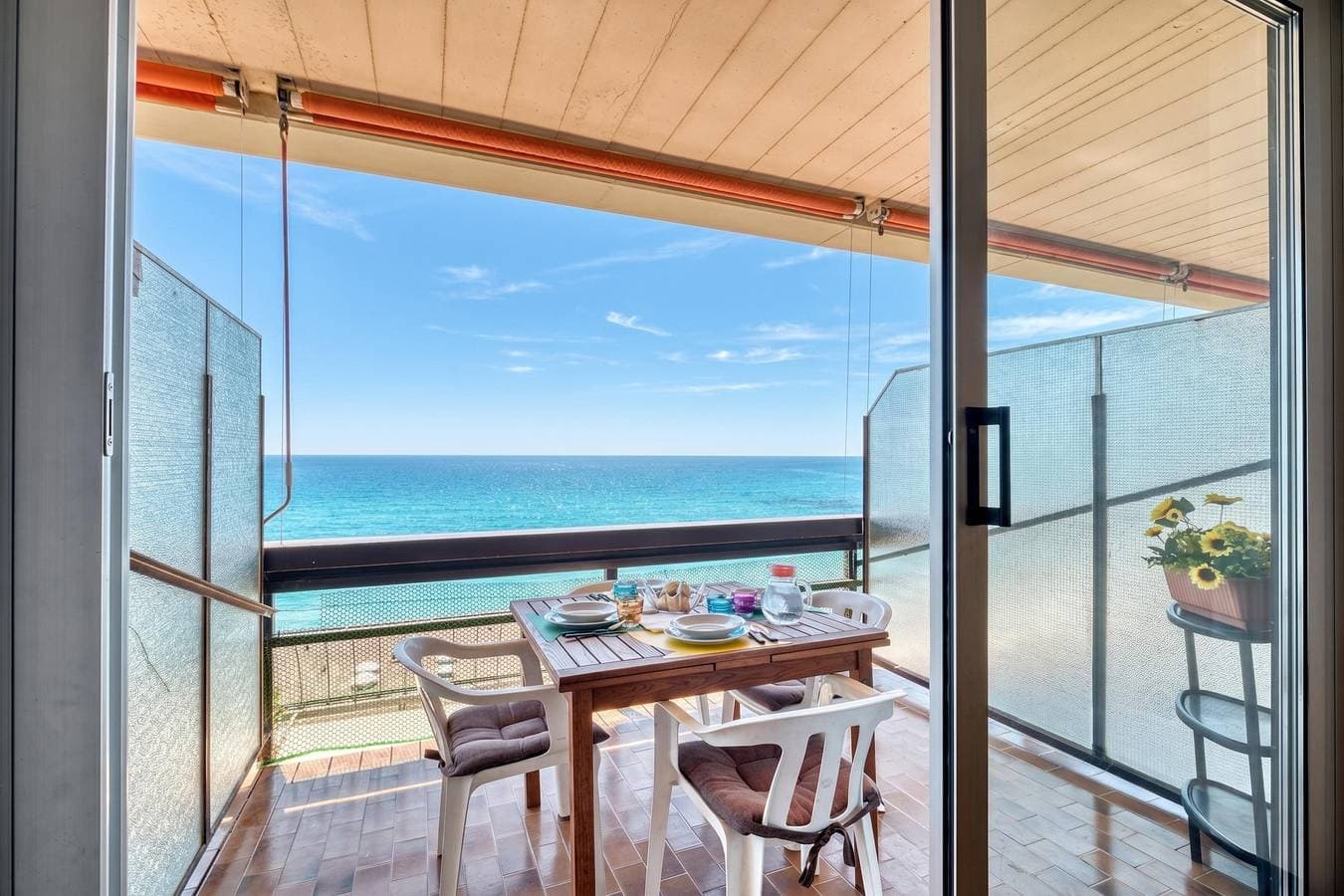 Casa 3 Ponti with Sea-View Balcony and Parking 1