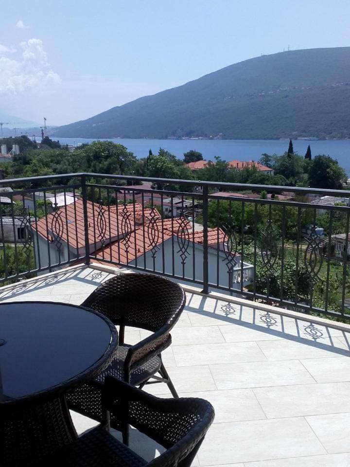 Foto 10 von 18: Apartment with Sea View