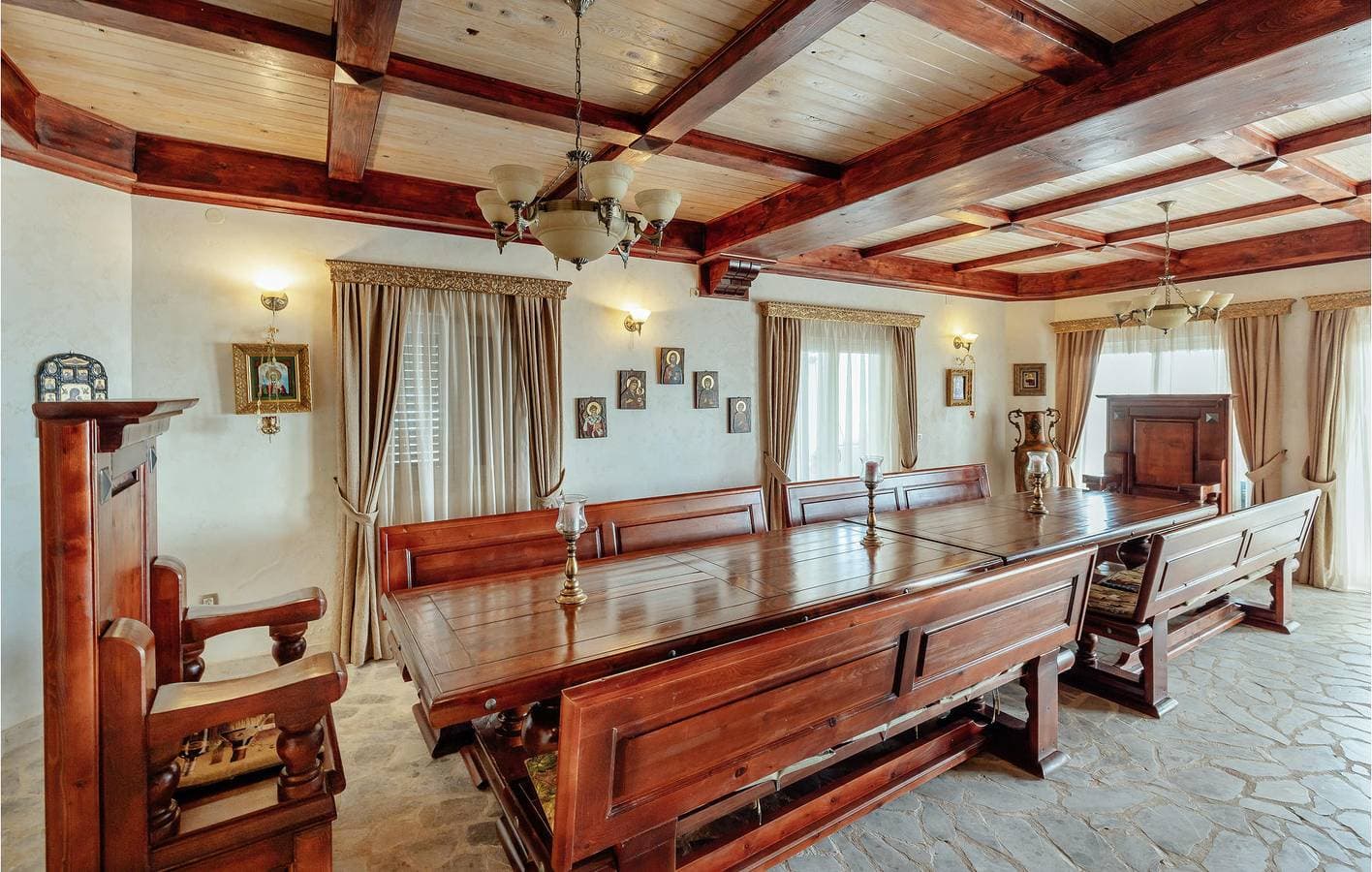 Foto 8 von 52: Ferienhaus für 12 Personen mit Garten