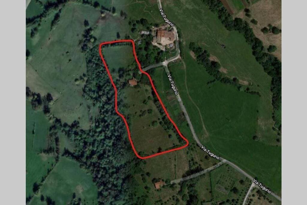 VILLA TUGURIO. La tua casa immersa nel verde 1