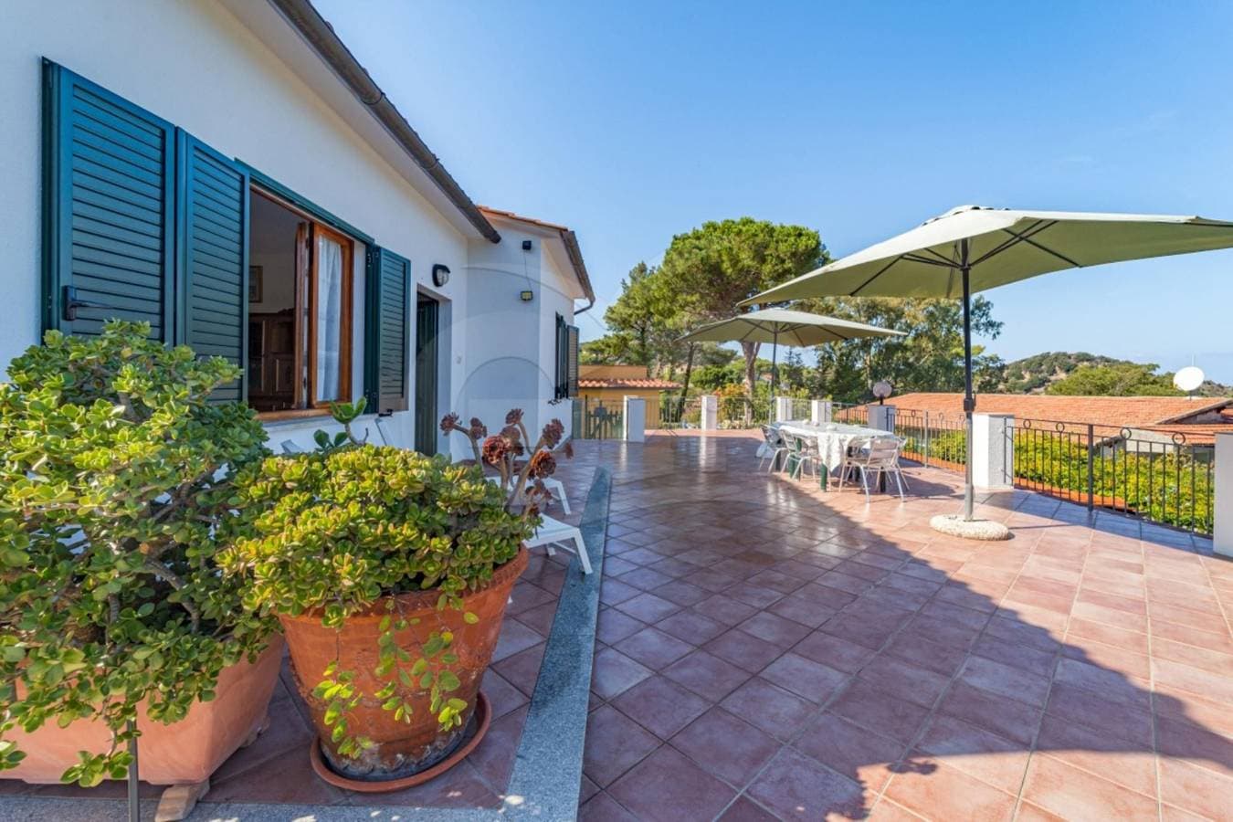 Foto 4 von 28: Villa für 7 Personen mit Terrasse