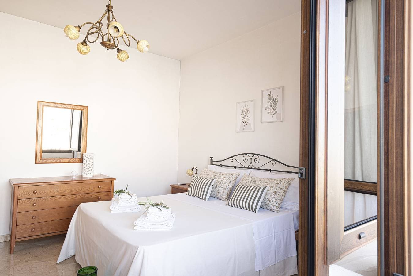 Foto 6 von 27: Ferienwohnung Ulivo mit privater Terrasse, Balkon und WLAN