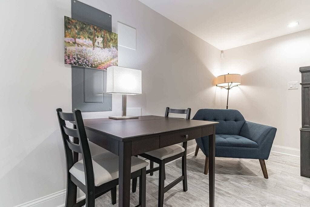 Foto 3 von 21: Lovely English Basement Apartment in Washington Dc