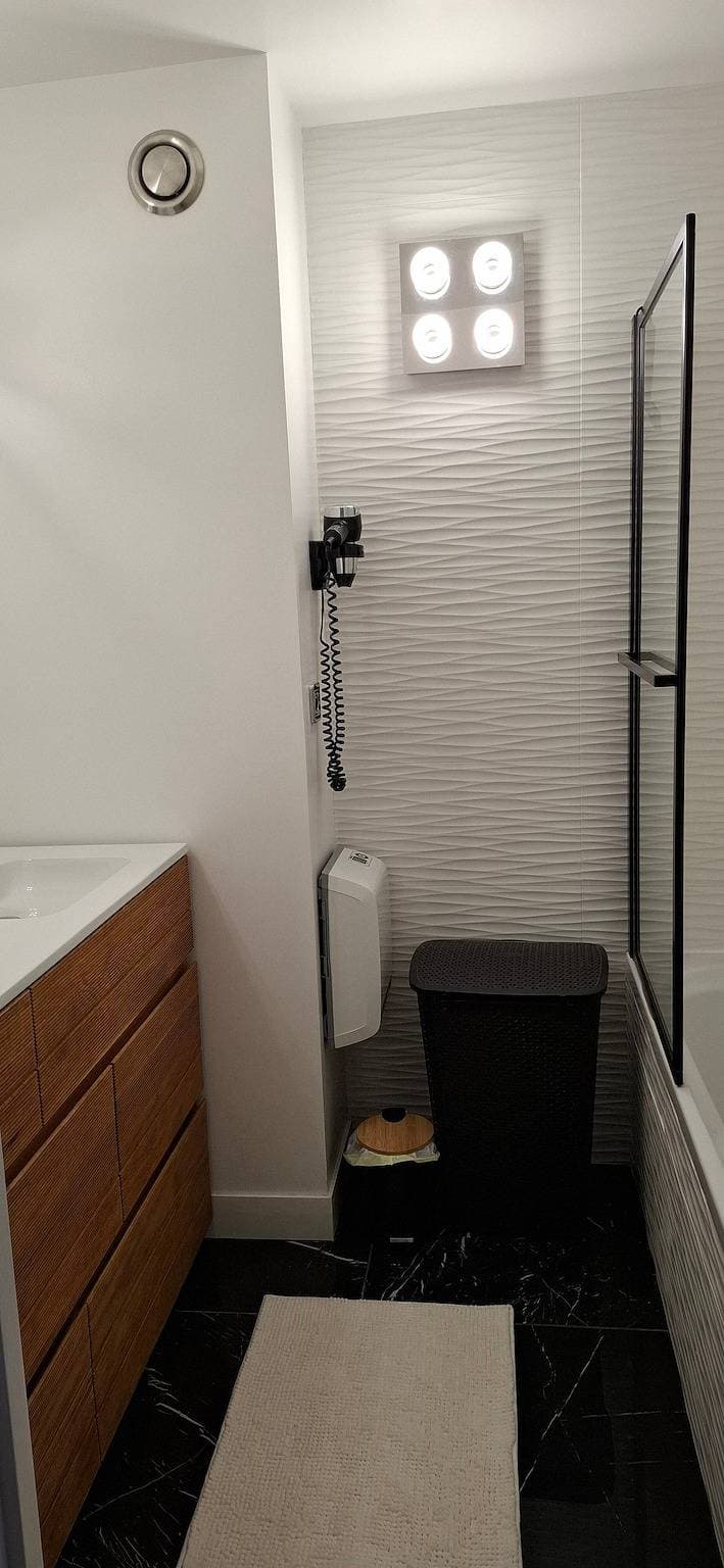 Foto 8 von 39: Appartement Couleur océan – Pool, Strandzugang & Meerblick