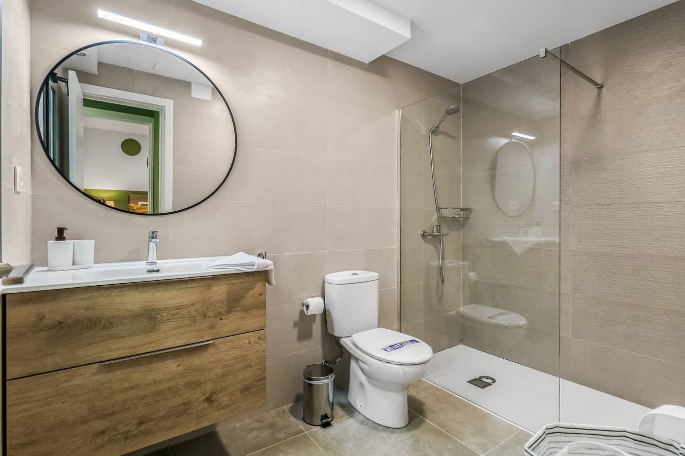 Foto 13 von 14: Ferienwohnung für 5 Personen mit Terrasse