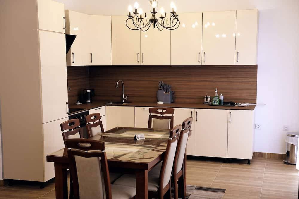 Foto 13 von 13: \"Where Comfort Meets Calm – Experience Villa Greba