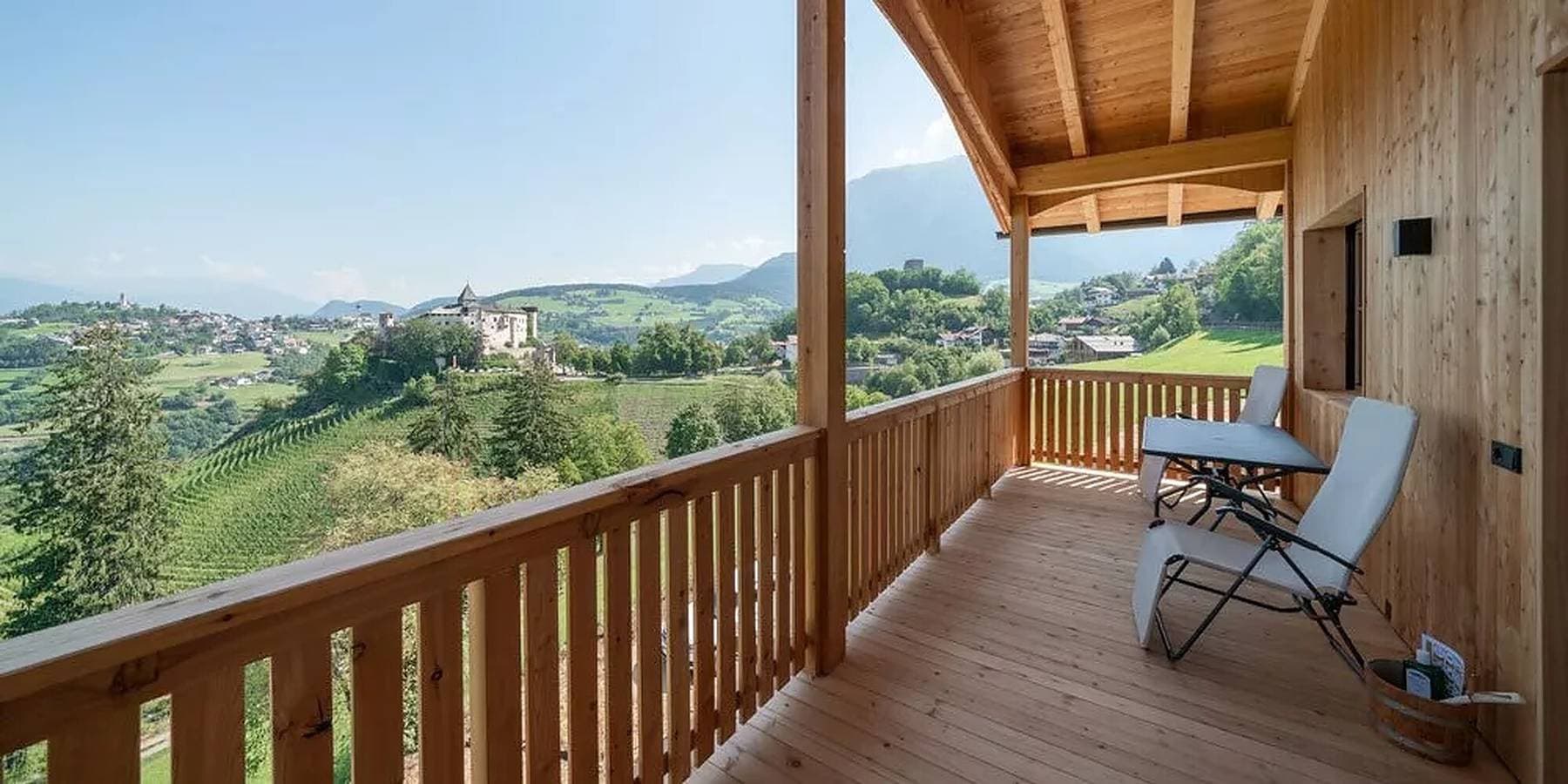 Foto 6 von 30: Ferienwohnung "Schlosshof Himml" mit Bergblick, privater Terrasse und WLAN