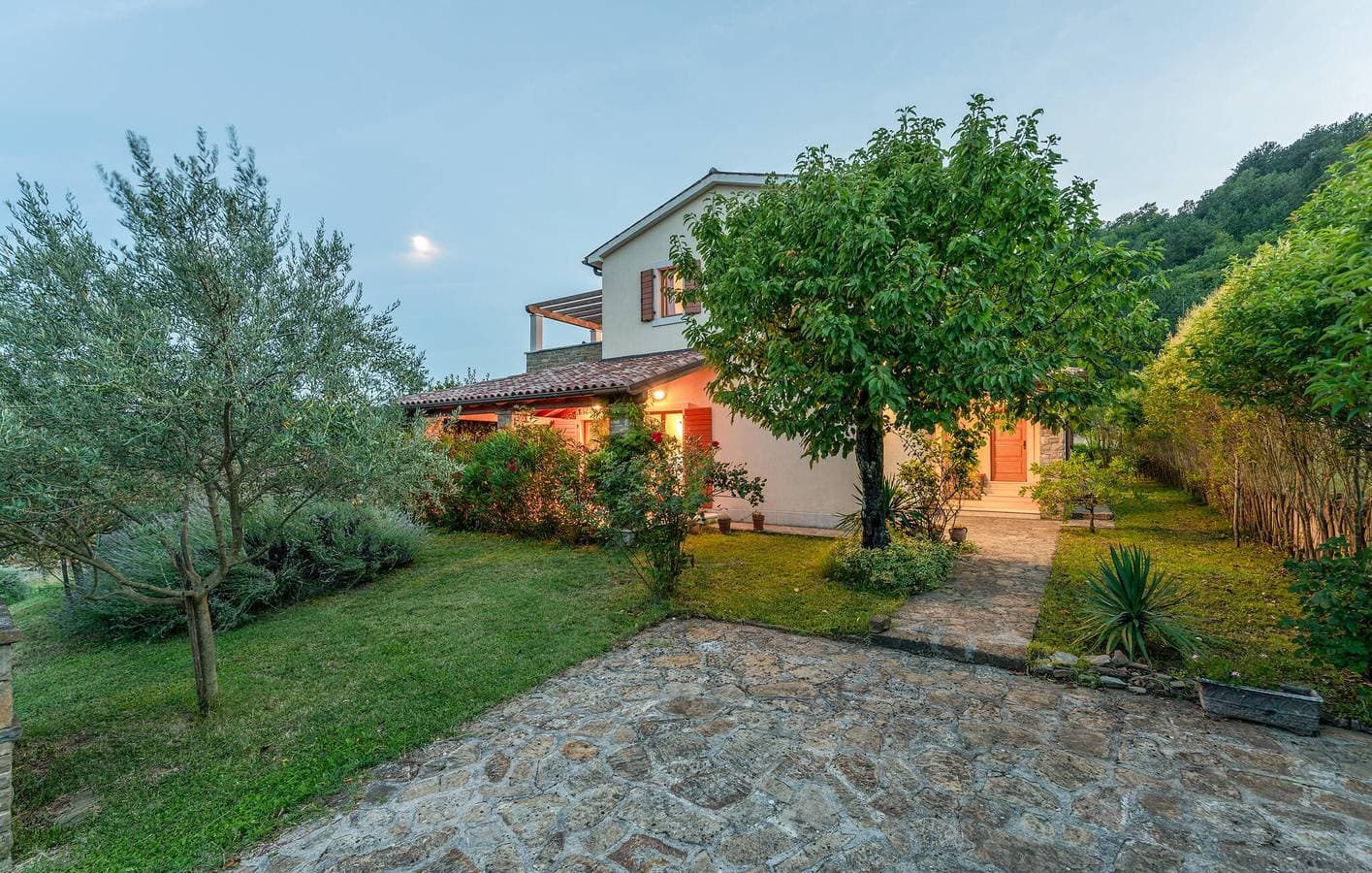 Foto 5 von 47: Charmante 23 m² große Wohnung mit Pool, WLAN und Parkplatz