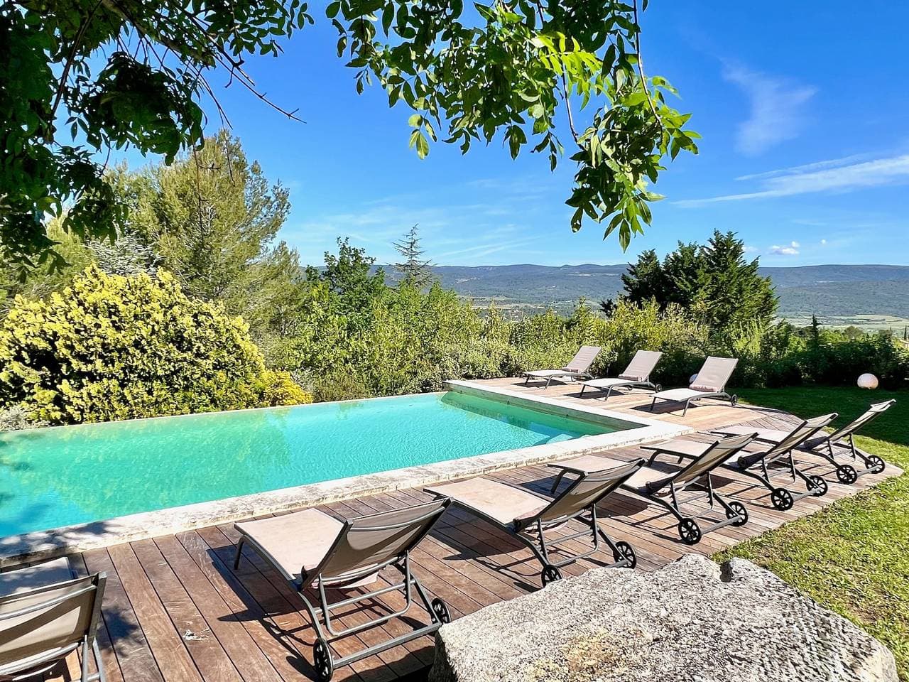 Foto 2 von 44: Ferienhaus 'Provence Living' mit Bergblick, WLAN und Klimaanlage