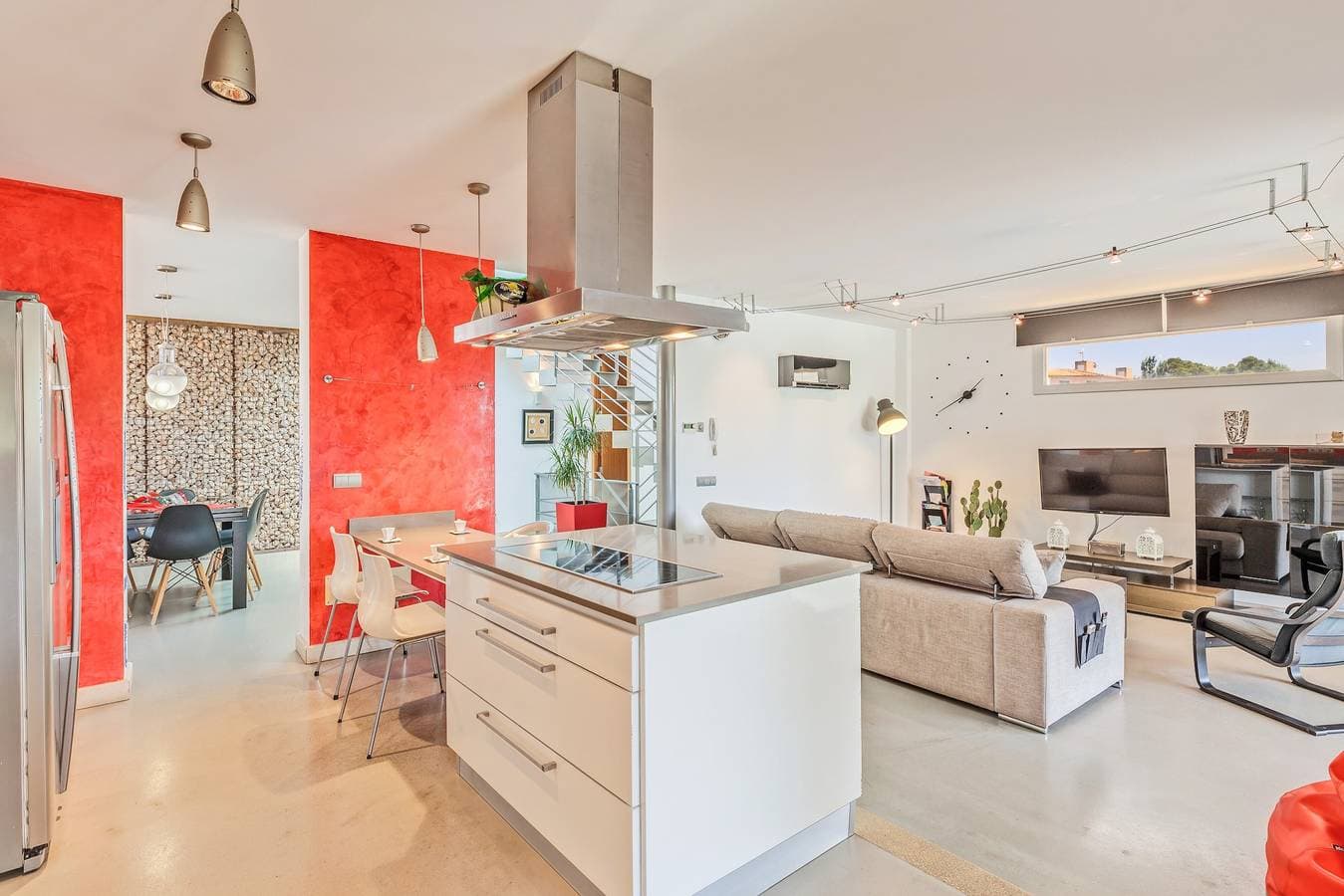Foto 10 von 28: Wunderschöne Villa Ronda Estación mit Pool, Terrasse, Garten, WLAN und Klimaanlage; Straßenparkplätze vorhanden