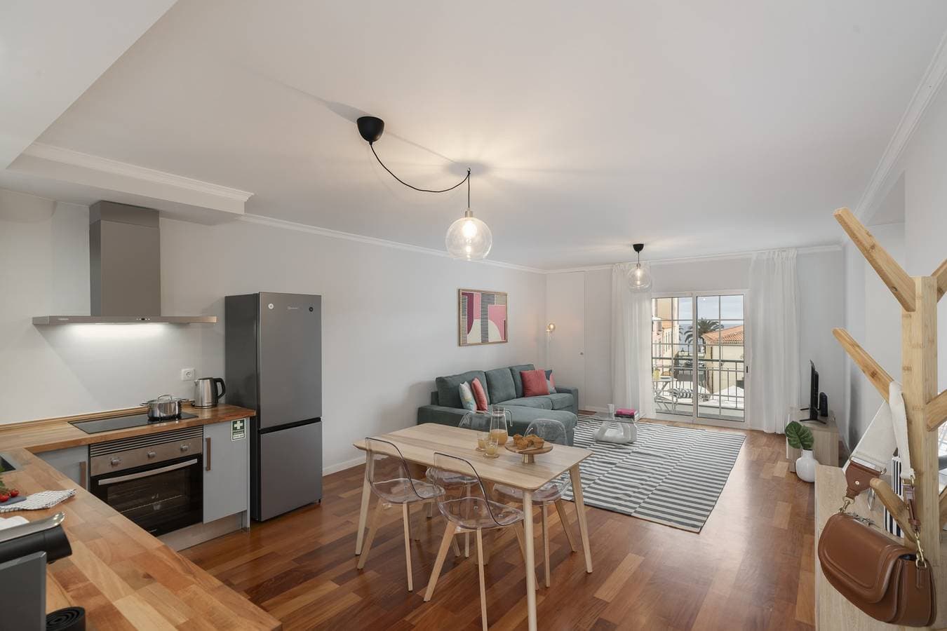Foto 4 von 29: Im Zentrum, mit Balkon - Santa Cruz I