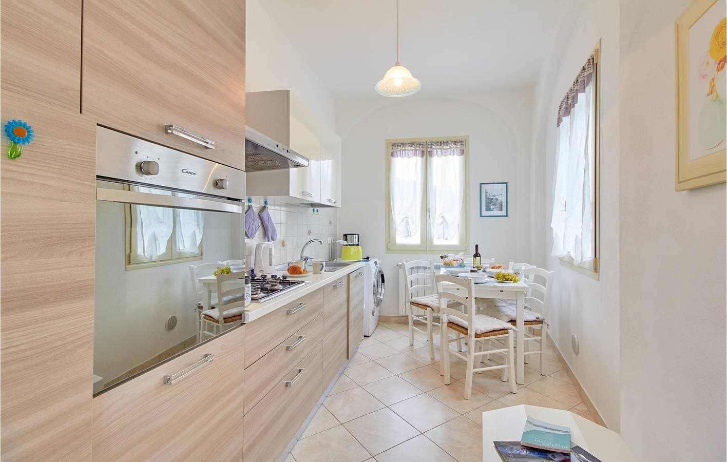 Foto 10 von 21: 67qm Wohnung mit Terrasse & WiFi