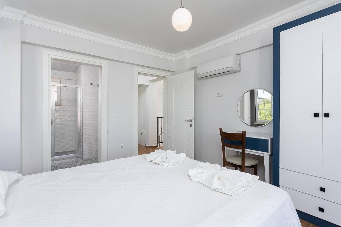 Foto 10 von 24: Villa für 8 Personen mit Garten