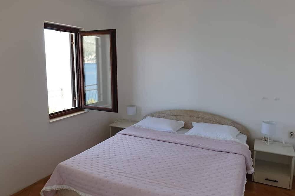 Foto 3 von 21: Haus am Meer mit schönen Terrassen und privatem Strand