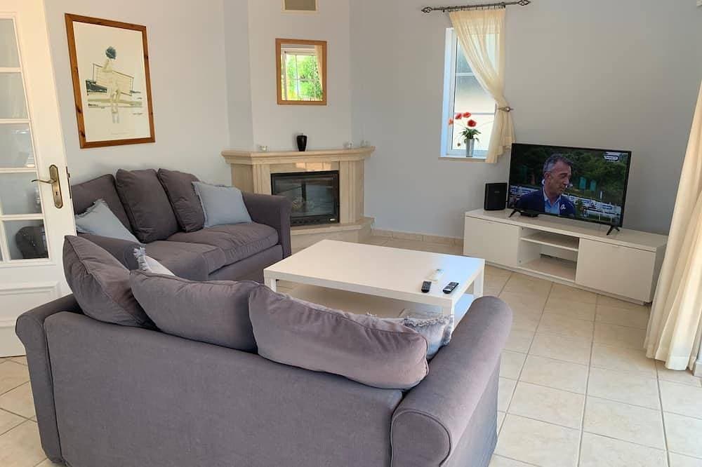 Foto 8 von 21: Luxuriöse Villa mit eigenem Pool
