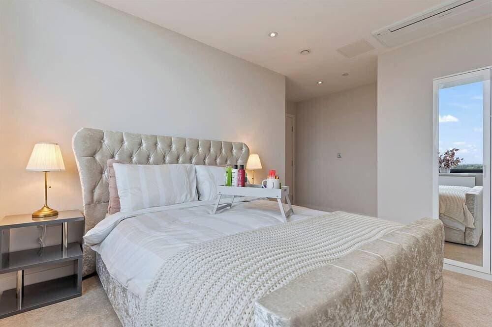 Foto 4 von 27: Heathrow Apartment Sleeps 4