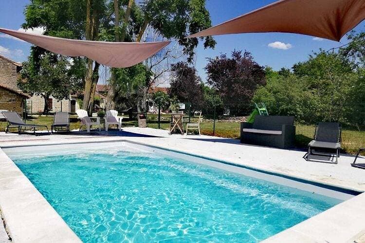 Foto 2 von 29: Ländliches Ferienhaus in Saint-Jean für 4 mit Pool