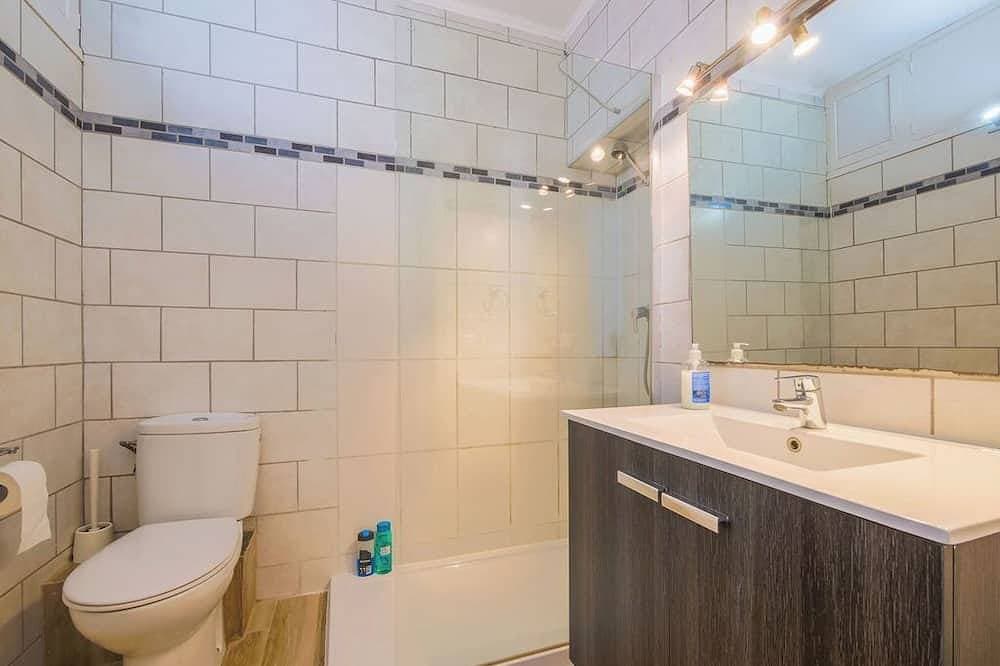 Foto 4 von 18: Pine Walk angrenzend, 3. Stock Wohnung (mit Aufzug) mit WIFI 2 min tolle Aussicht.