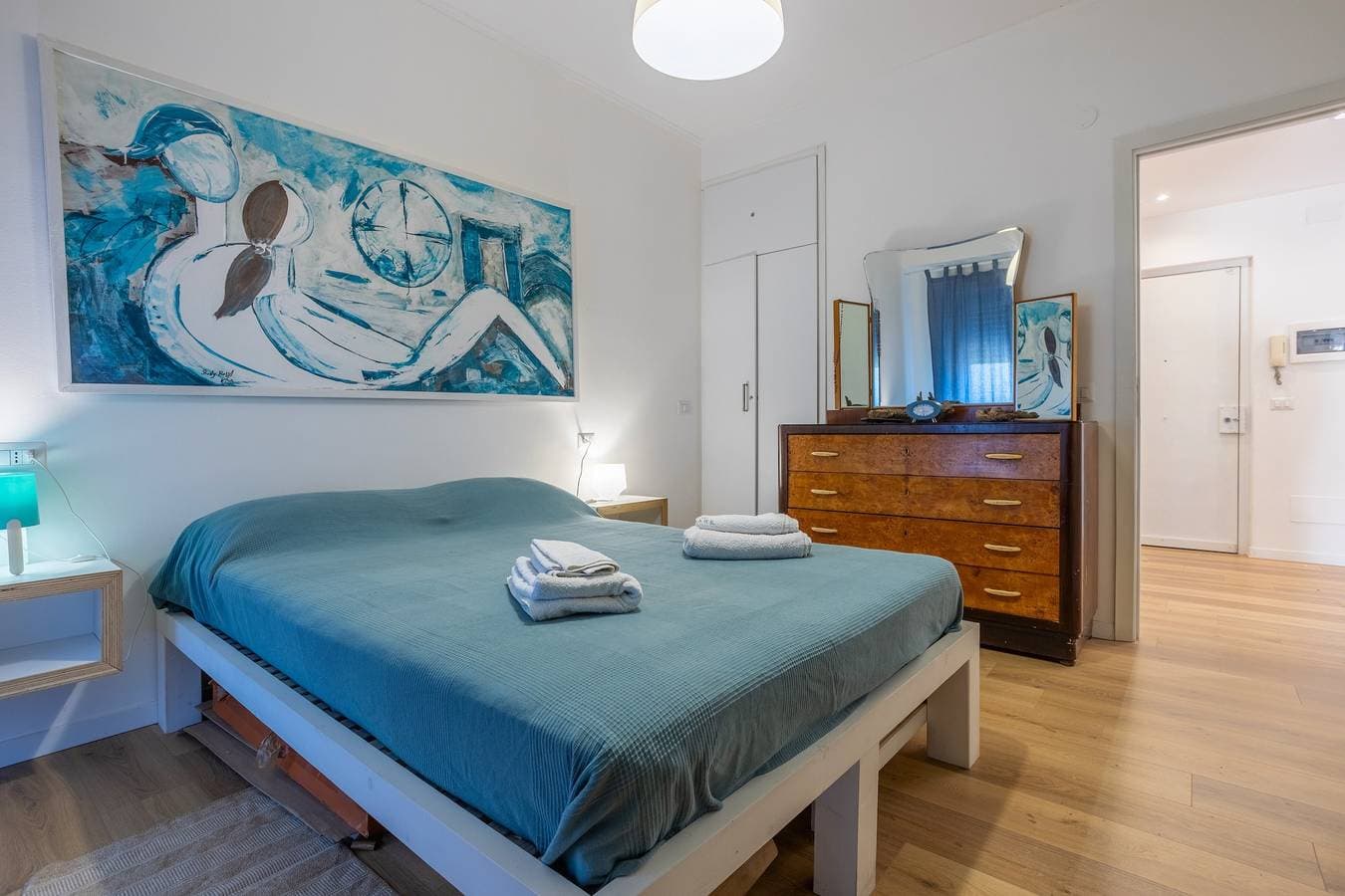 Foto 11 von 22: Ferienwohnung "Mit Blick auf das Meer" in Strandnähe mit 2 Balkonen und WLAN