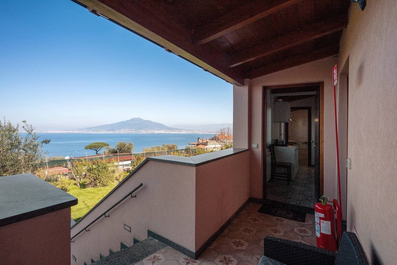 Foto 5 von 22: Ferienhaus 'Camera Limone Con Vista Mare' mit Meerblick, Wi-Fi und Klimaanlage