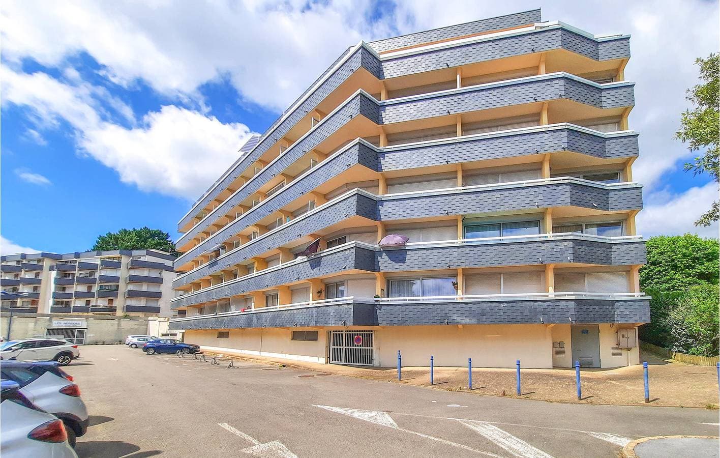 Modernes Apartment in Strandnähe mit Parkplatz und Kochnische 1