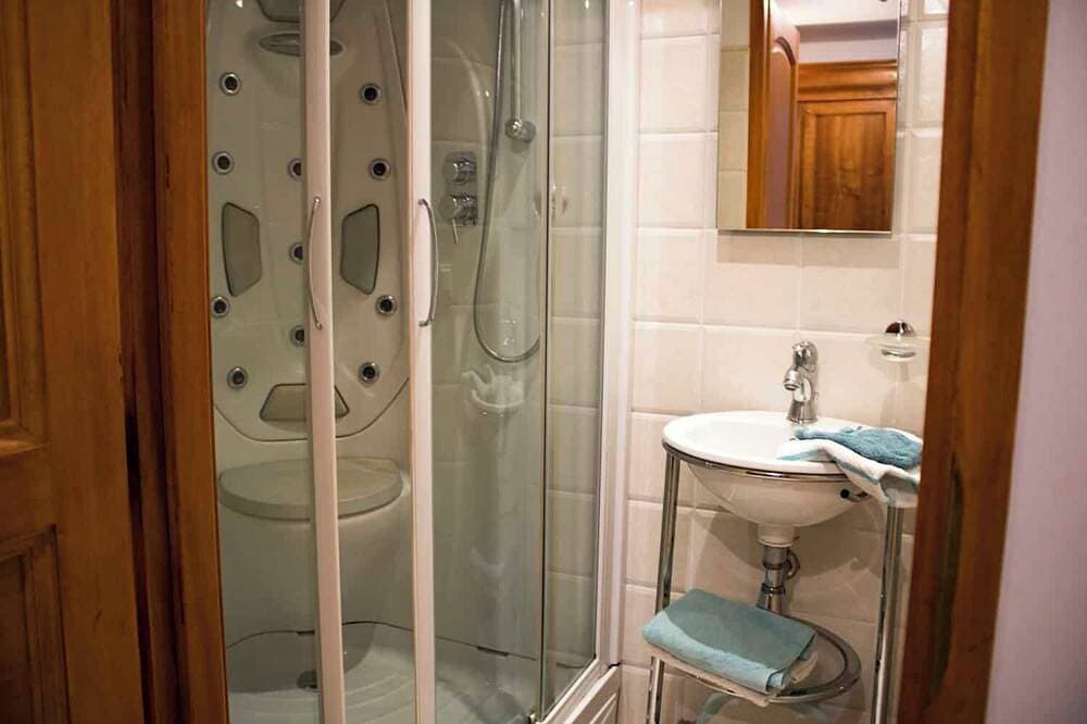 Foto 9 von 15: Wohnung, Luxus, 80m², beheizter Pool, Aussicht, Klimaanlage, WLAN, 6 Personen