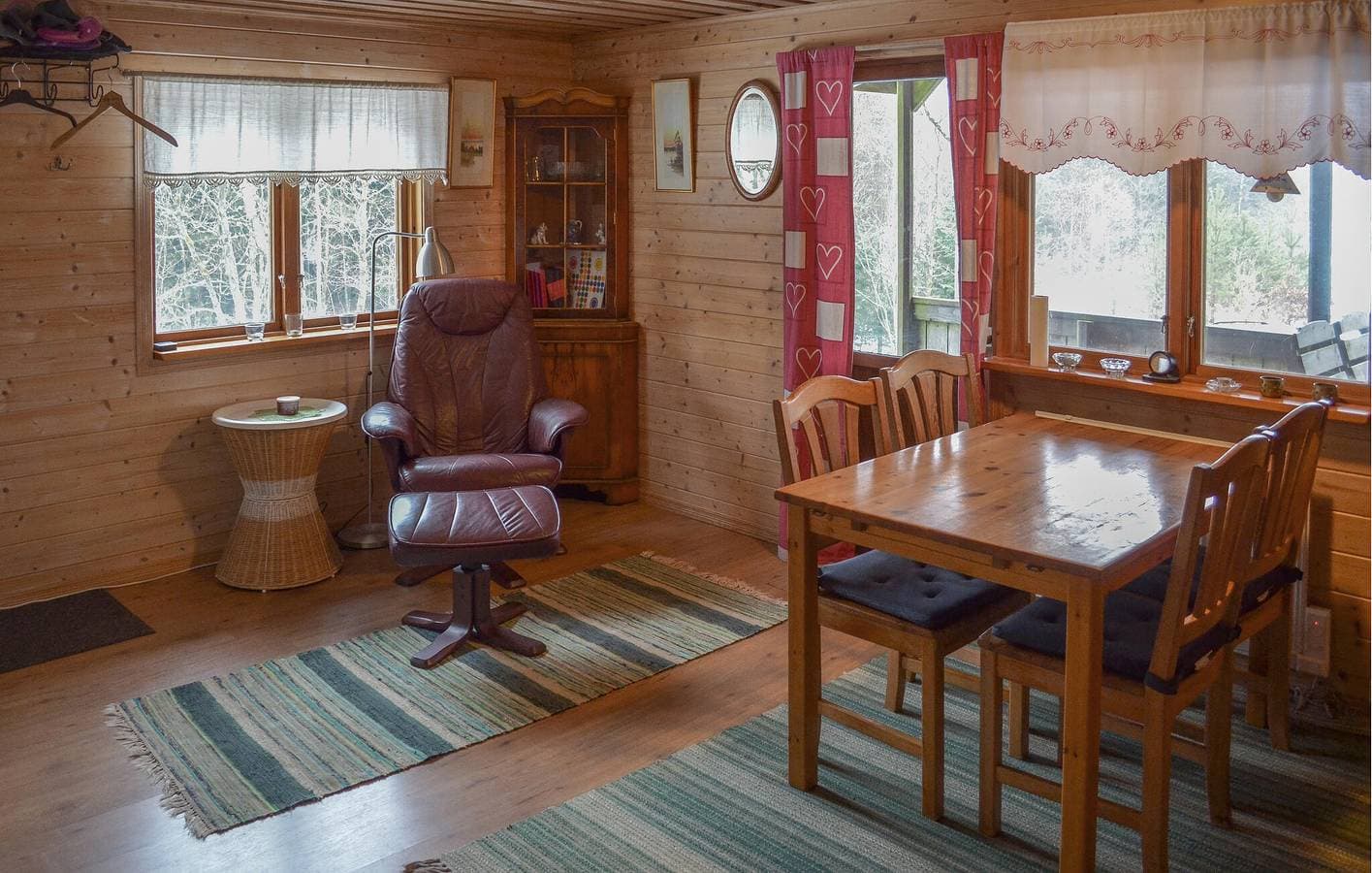 Foto 8 von 23: Ferienhaus für 6 Personen mit Terrasse