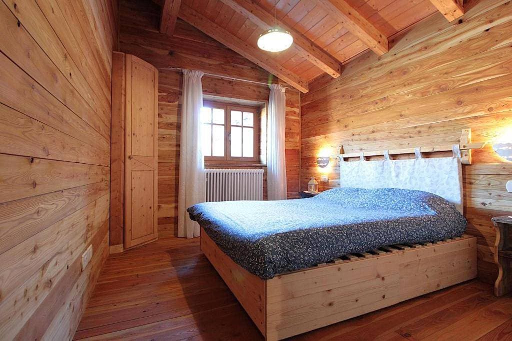 Foto 9 von 43: Chalet
