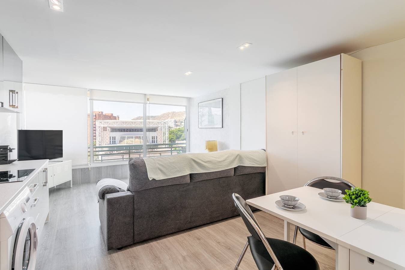 Foto 5 von 25: Ferienwohnung 'Vistas Al Mar' mit Gemeinschaftspool, Wi-Fi und Klimaanlage