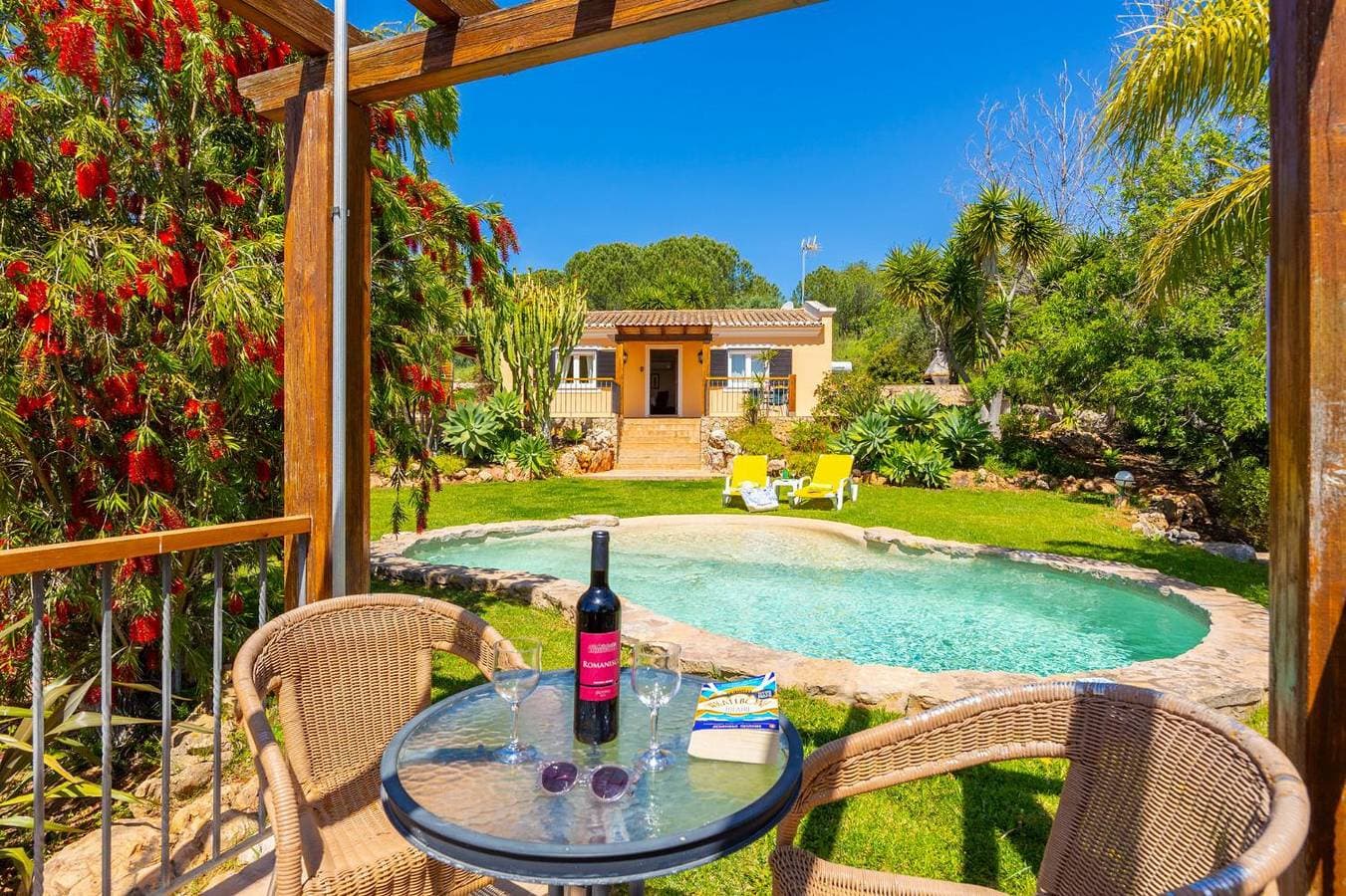 Foto 5 von 29: Villa für 2 Personen mit Terrasse