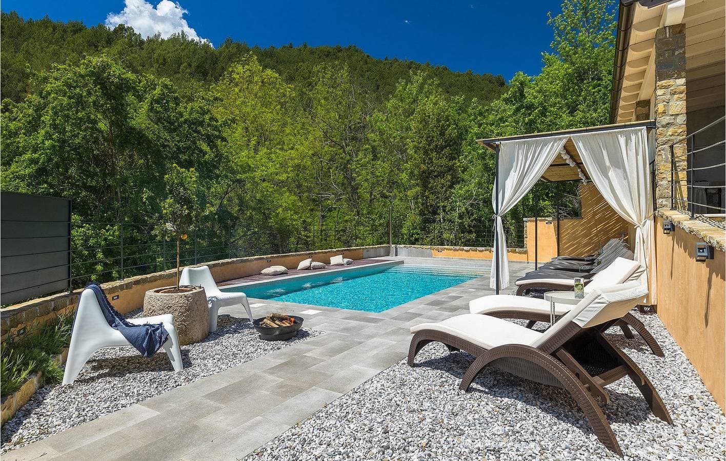 Foto 8 von 61: Gemütliche 1-Zimmer-Wohnung mit Pool in der Nähe von Oprtalj und zahlreichen Restaurants