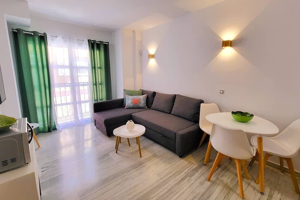 Foto 10 von 30: Sol Suites Apartment with a Balcony