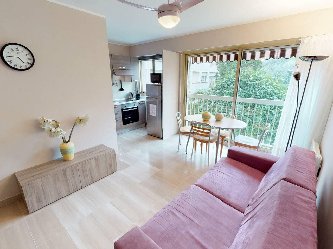 Foto 2 von 18: Renoviertes ruhiges Studio mit Alkoven