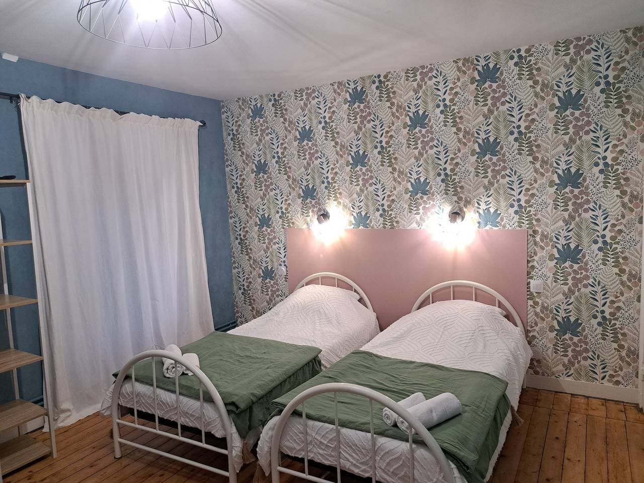 Foto 10 von 26: Gîte Lebasladin für 7 Personen in Lison – Geräumiges Ferienhaus mit Garten
