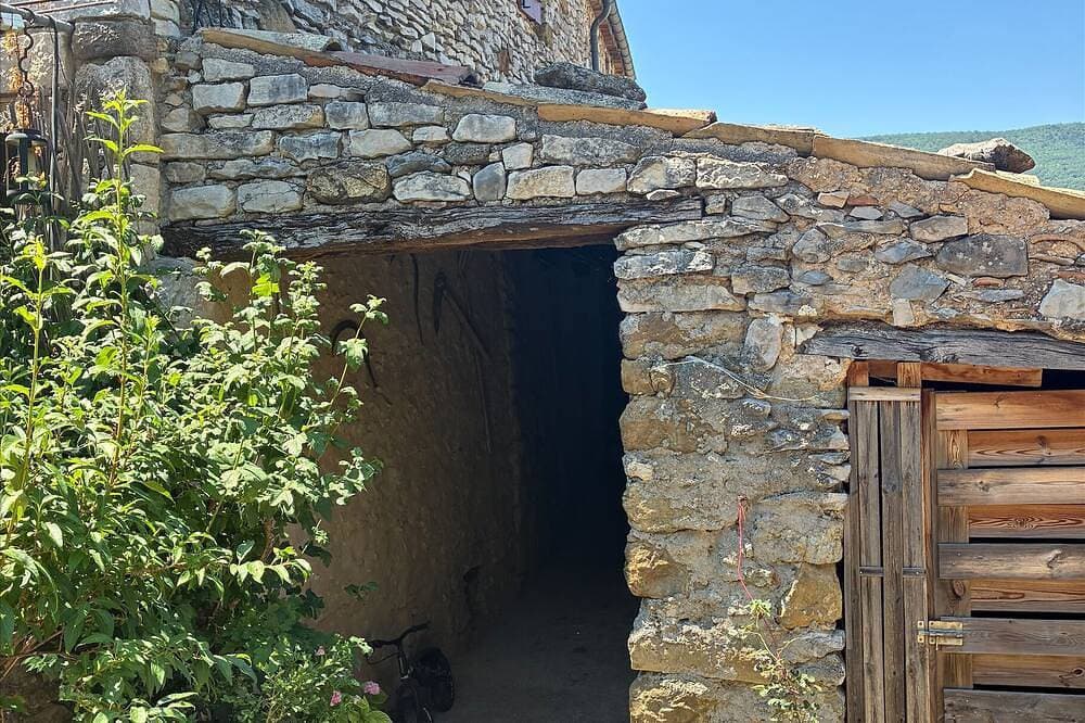 Foto 5 von 9: Les Pierres Séches Vacation Rental, Les Andrieux 2/3 Banon