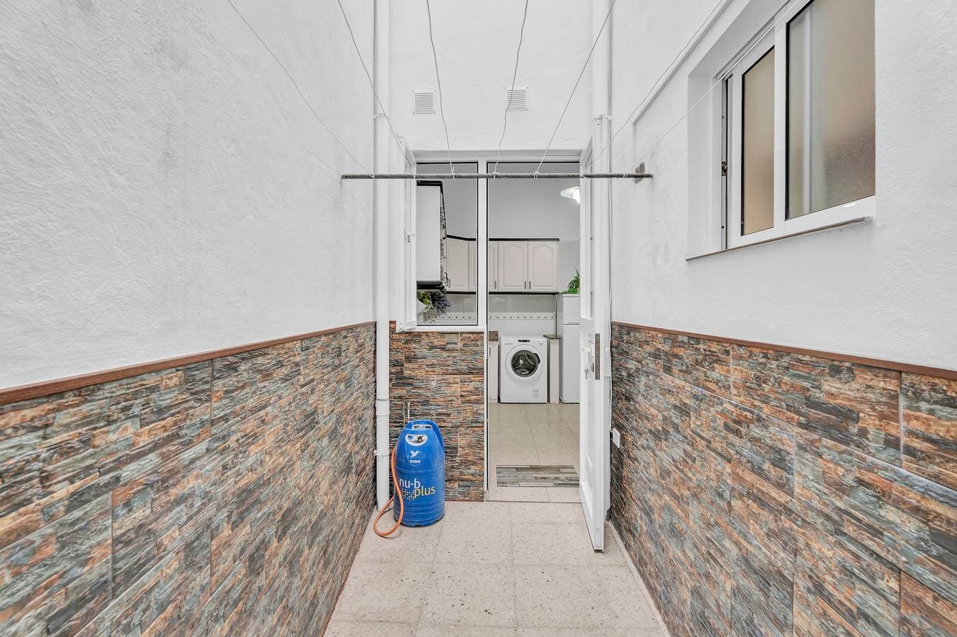 Foto 4 von 30: Ferienhaus 'Paisa House' mit privater Terrasse und WLAN