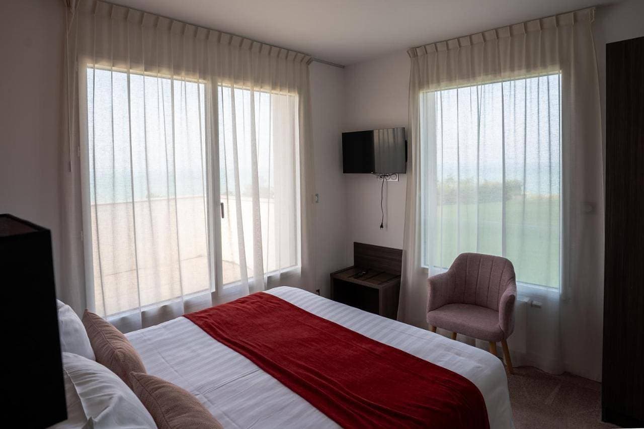 Foto 2 von 9: Comfort Room with Garden View