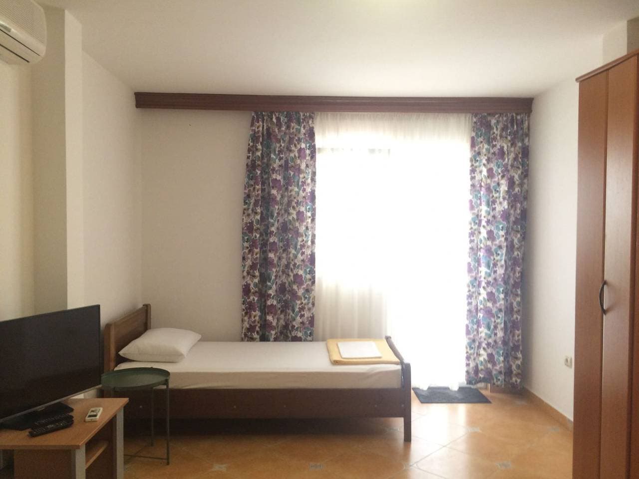 Foto 3 von 20: Apartments Aleksić, Bečići - Studio Apartment with Terrace 4