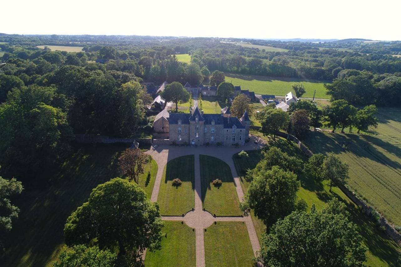 Château de Cadouzan 1