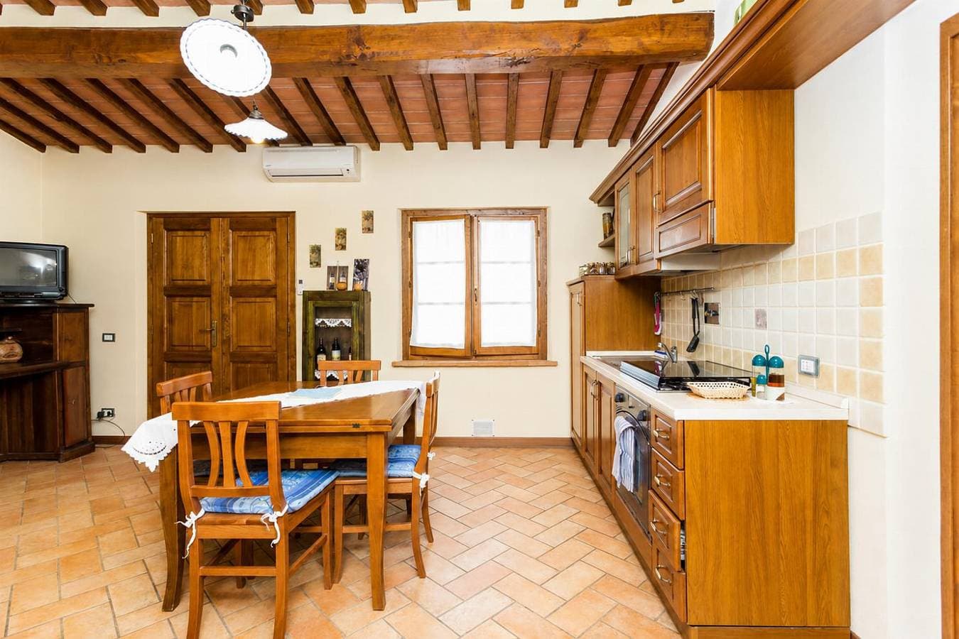 Foto 8 von 21: Villa für 5 Personen mit Garten