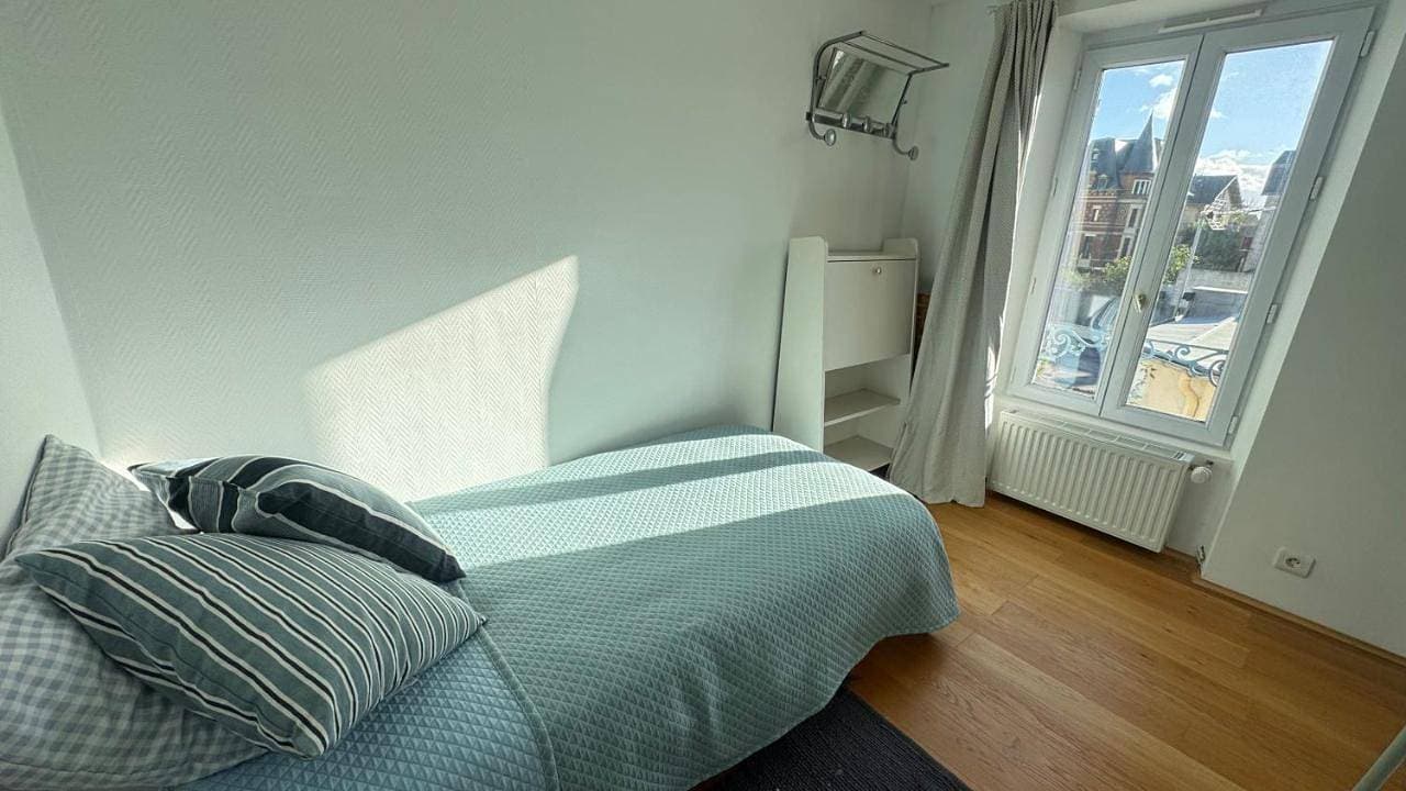 Foto 8 von 39: Three-Bedroom Holiday Home