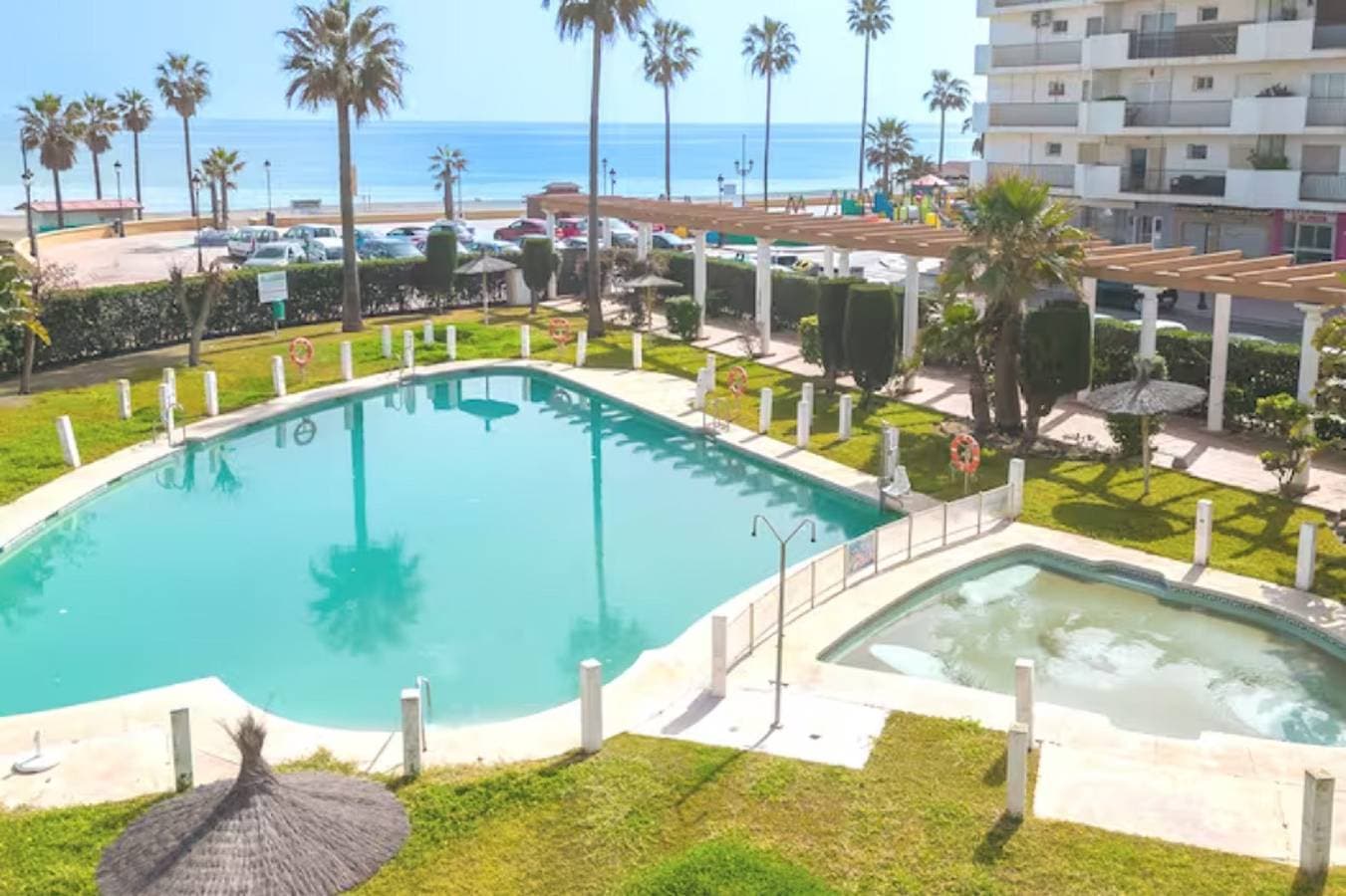 Foto 2 von 14: 28. Rooftop penthouse 155m to beach in Sabinillas