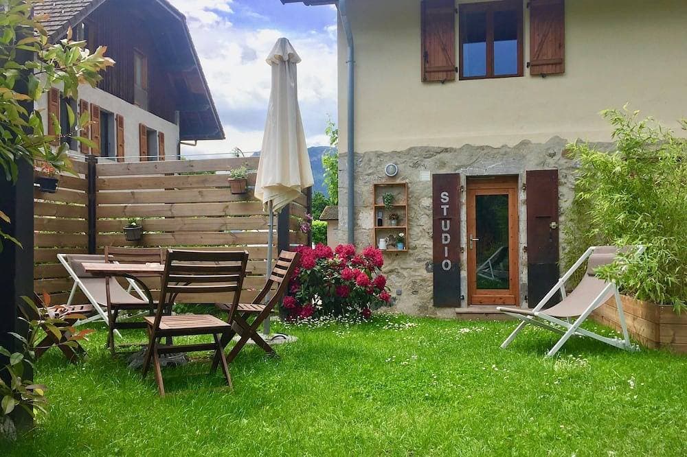 Foto 10 von 18: Gemütlicher Kokon am Rande des Annecy-Sees
