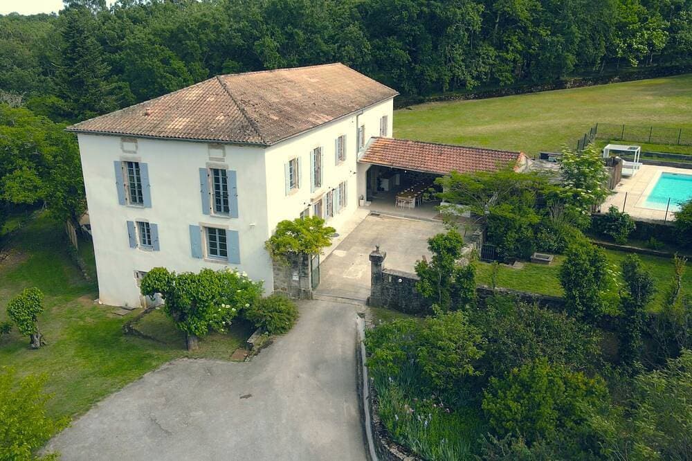 Foto 6 von 30: Grande Maison au Cœur D'un Parc de 2 Hectares