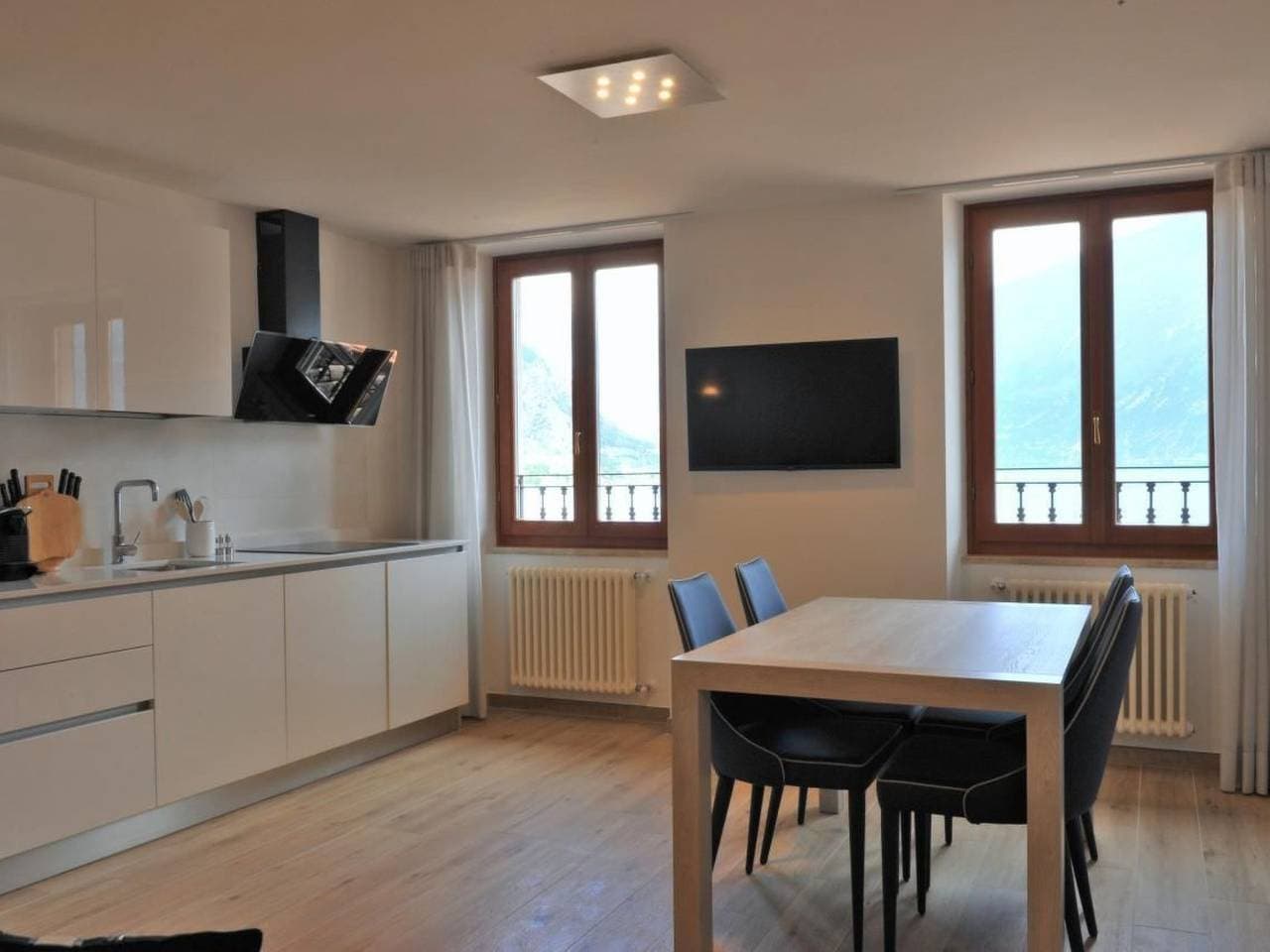 Foto 7 von 27: Ein-Zimmer-Wohnung 'Bella Vacanza 7' mit Blick aufs Wasser