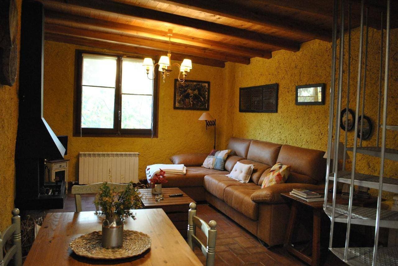 Foto 4 von 7: Two-Bedroom House